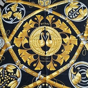 HERMES "PRINCES DU SOLEIL" SCARF